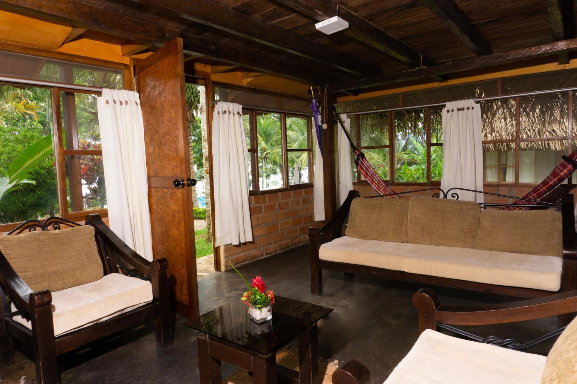 Las Jawas Lodge Саусе Экстерьер фото